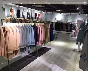 喜訊 樂清時(shí)代廣場2樓梵蒂古琦服飾雙面呢羊毛大衣,精品男女羊毛衫,夾克衫工廠價(jià)直銷全柜2折